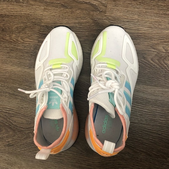 WOMEN'S ADIDAS ORIGINALS ZX 2K BOOST Size 6 - Picture 4 of 6